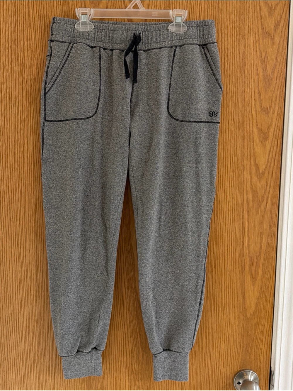Albion Fit At Ease Jogger Pants Women’s S Gray Contrast Stitch Sweatpants Yoga